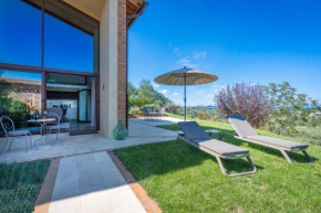 Melaiolo Modern Apartment With Pool, Montaione, Toscana Montaione